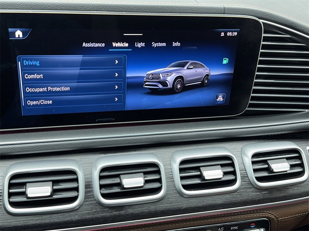 Used 2024 Mercedes-Benz GLE 53 AMG GLE 53 AMG NAV,CAM,PANO,CLMT S w/ Driver Assistance Package image 39