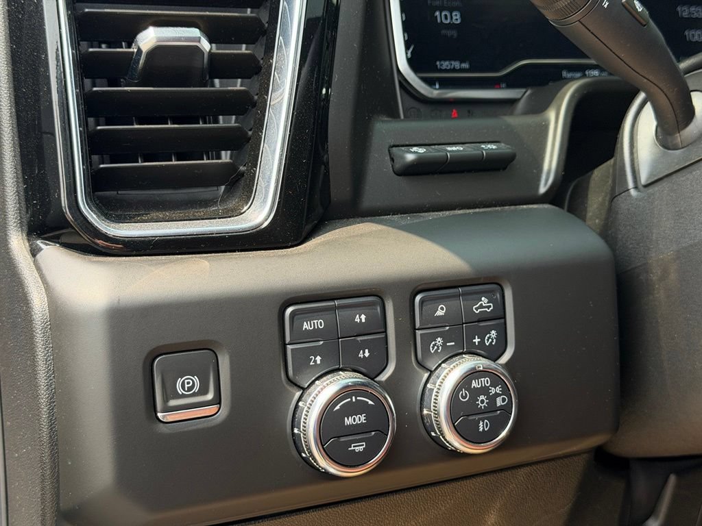 Used 2024 GMC Sierra 2500 Denali Ultimate AWD/4WD image 24