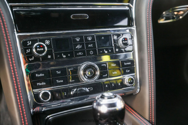 Used 2016 Bentley Mulsanne Speed RWD image 22