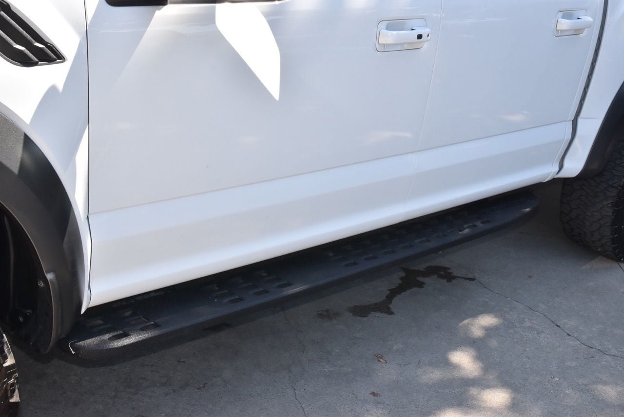 Used 2019 Ford F150 Raptor w/ Equipment Group 802A Luxury AWD/4WD image 38