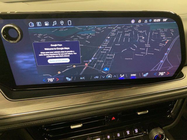 New 2026 Chevrolet Suburban Z71 w/ Z71 Off-Road Package AWD/4WD image 5