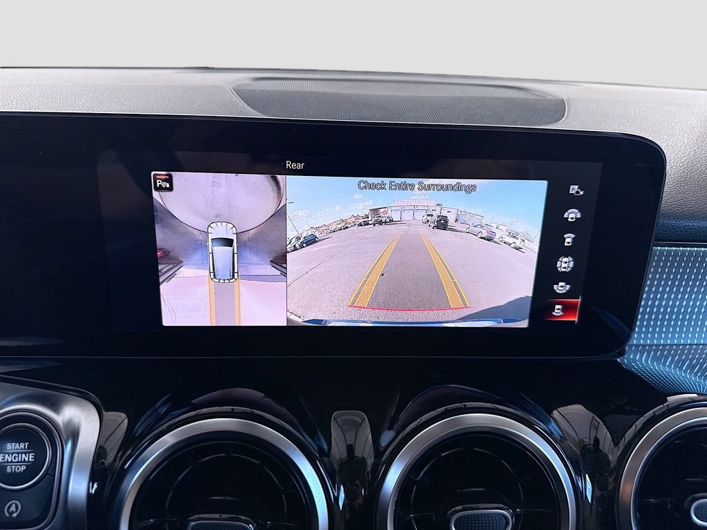 Certified 2022 Mercedes-Benz GLB 250 4MATIC image 15