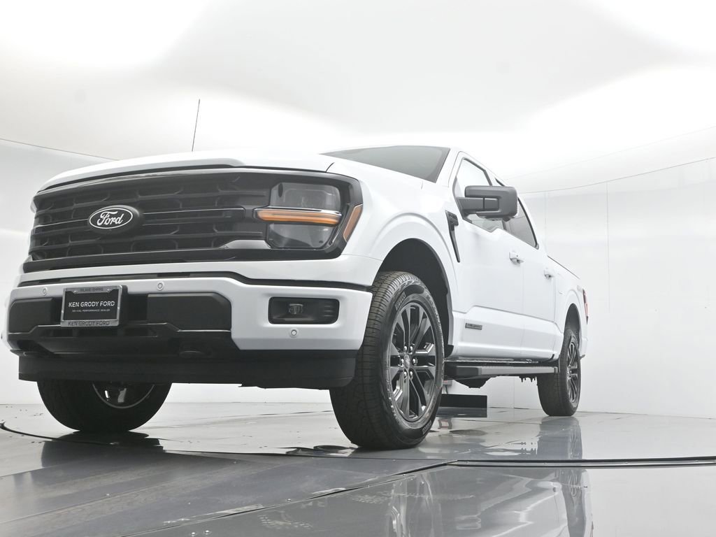 New 2025 Ford F150 XLT w/ Equipment Group 302A MID image 44