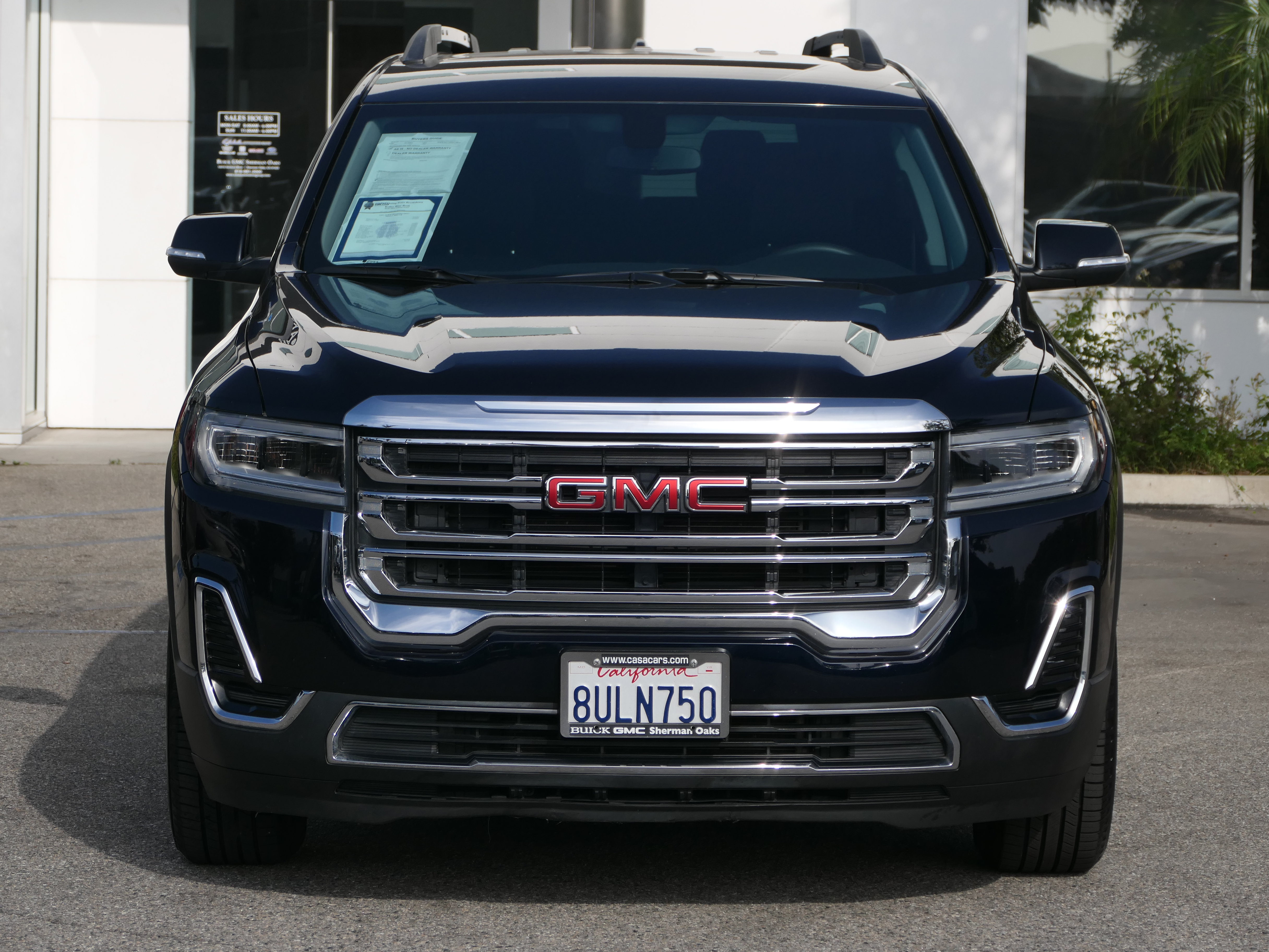 Used 2021 GMC Acadia SLE w/ Driver Convenience Package FWD image 8