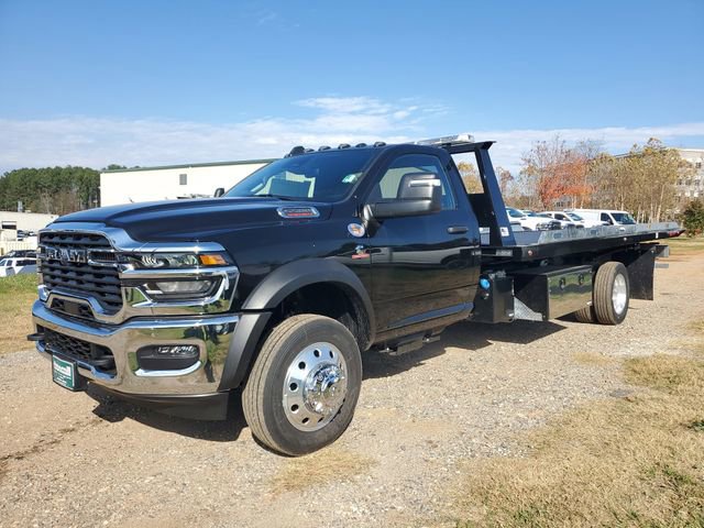 New 2026 RAM 5500 Tradesman image 3