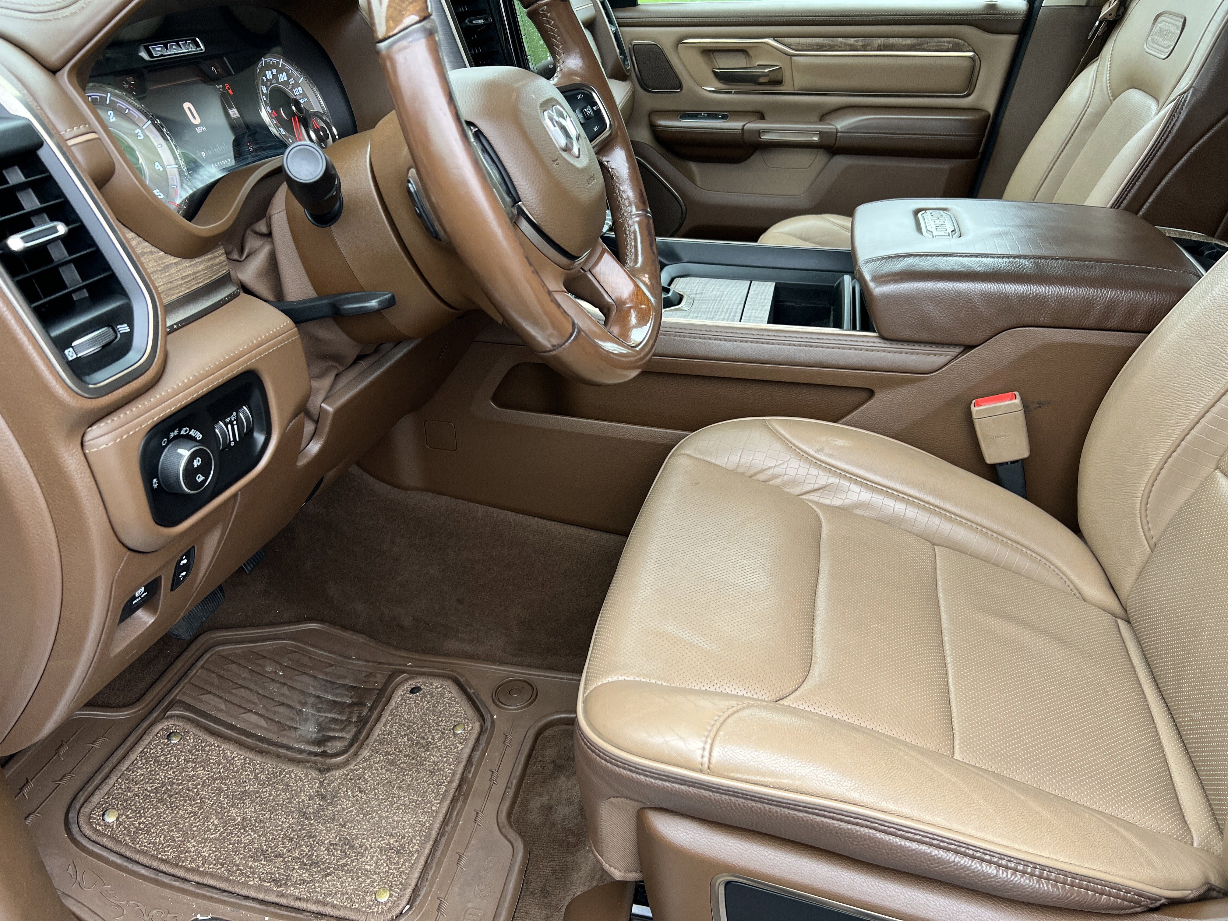 Used 2020 RAM 1500 Longhorn image 15