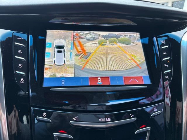 Used 2018 Cadillac Escalade ESV Platinum AWD/4WD image 36