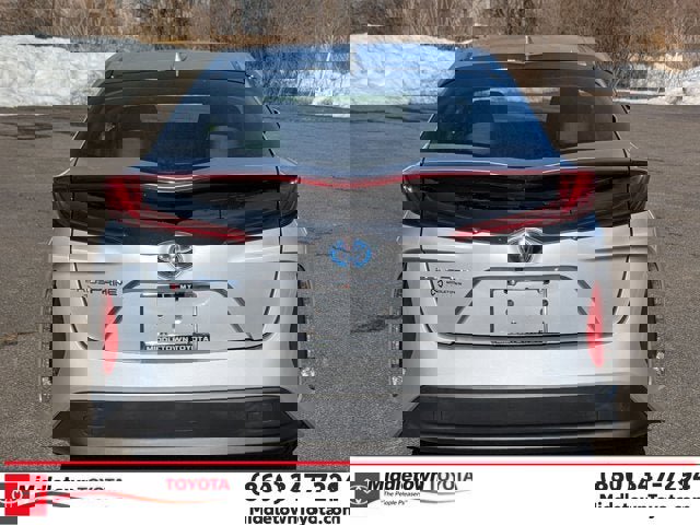 Used 2017 Toyota Prius Prime Premium image 4