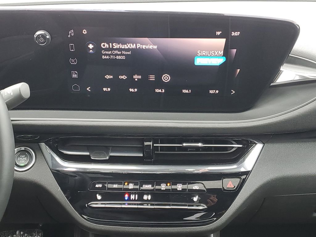 Certified 2025 Buick Envista Avenir image 31