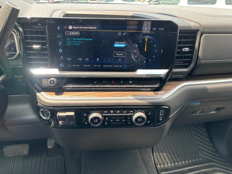 Used 2025 Chevrolet Silverado 2500 LT w/ Convenience Package AWD/4WD image 15