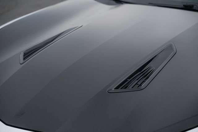 Used 2016 Chevrolet Camaro SS RWD image 13