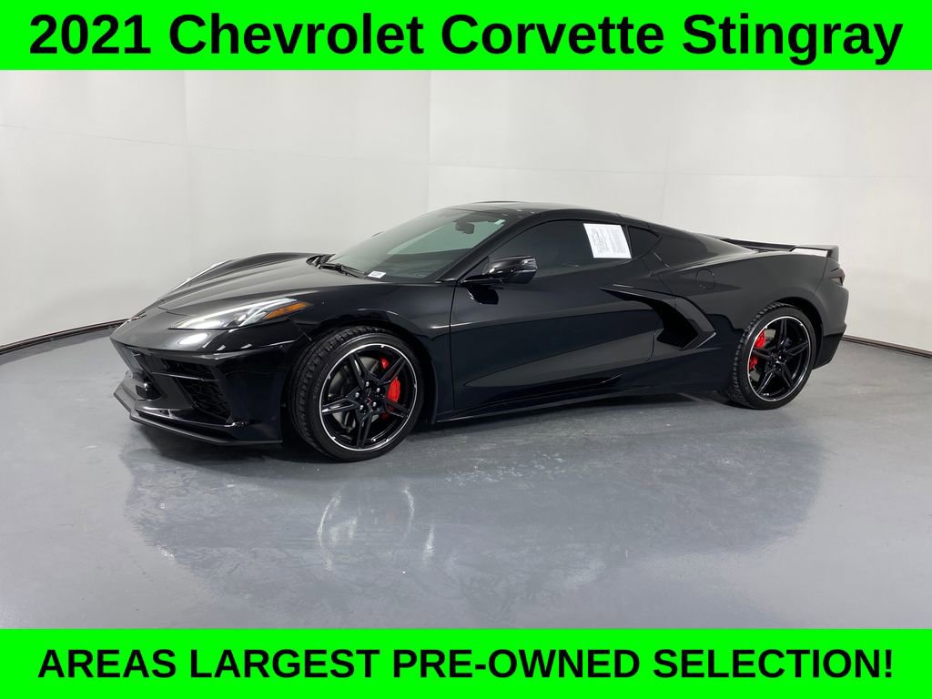 Used 2021 Chevrolet Corvette Stingray Premium Cpe w/ Z51 Performance Package image 3