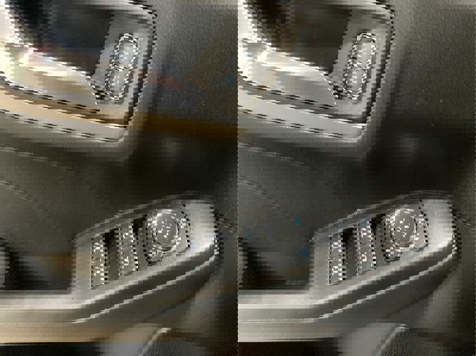 Used 2021 Ford Escape SE w/ SE Sport Appearance Package image 13