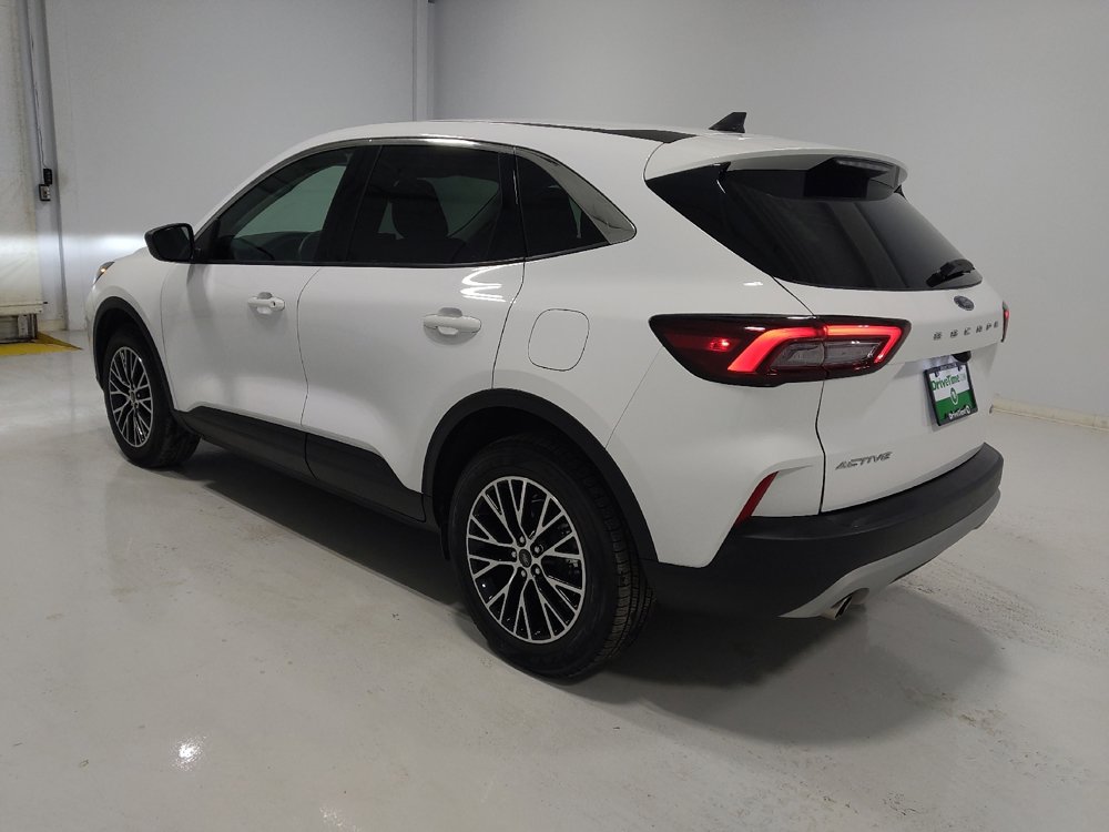 Used 2023 Ford Escape Active image 5