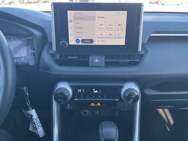 Used 2025 Toyota RAV4 LE image 15