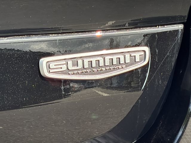 New 2026 Jeep Grand Cherokee L Summit image 13