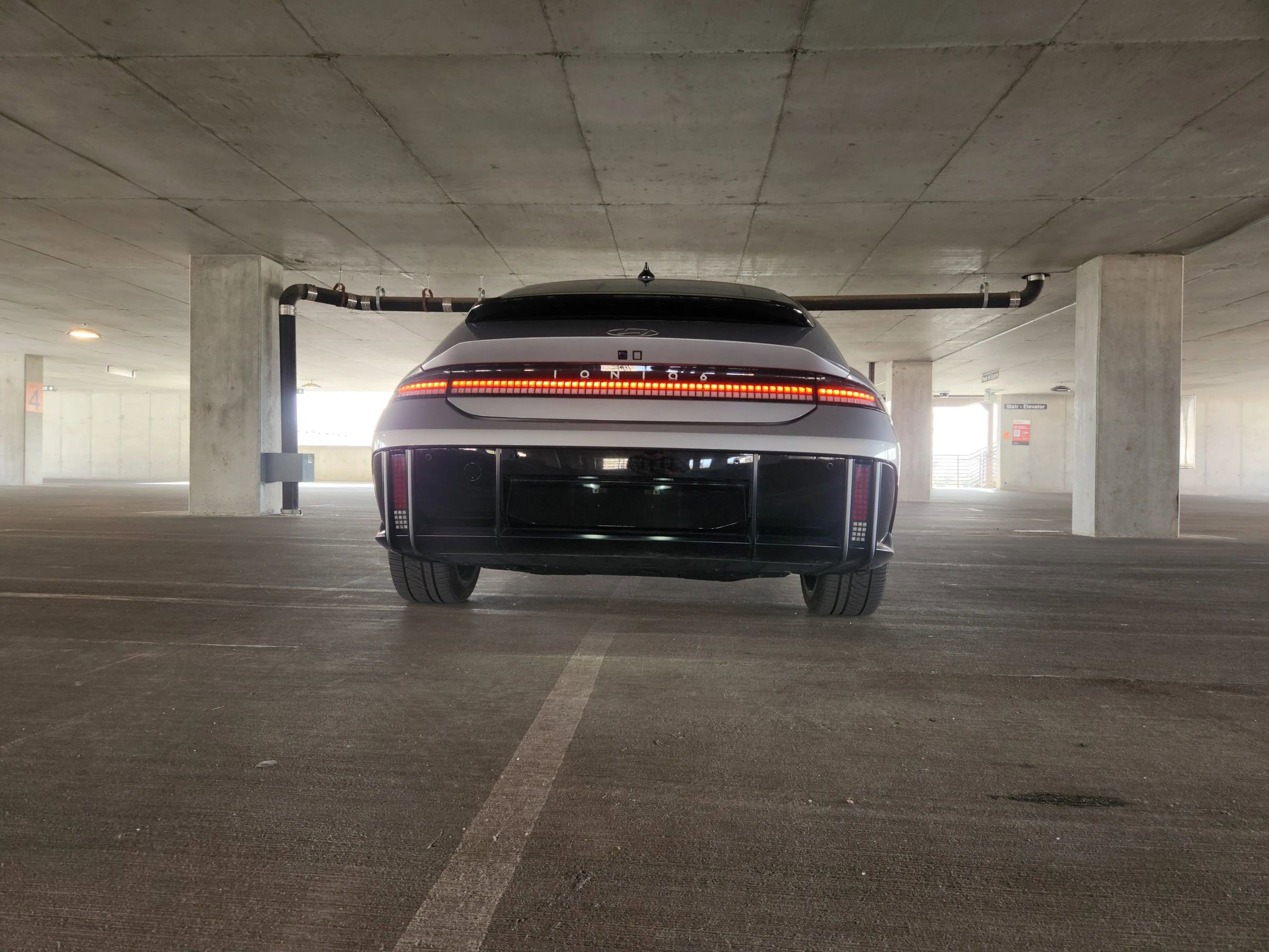 Used 2023 Hyundai Ioniq 6 SEL image 5