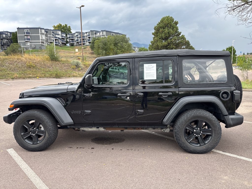 Used 2018 Jeep Wrangler Unlimited Sport AWD/4WD image 8