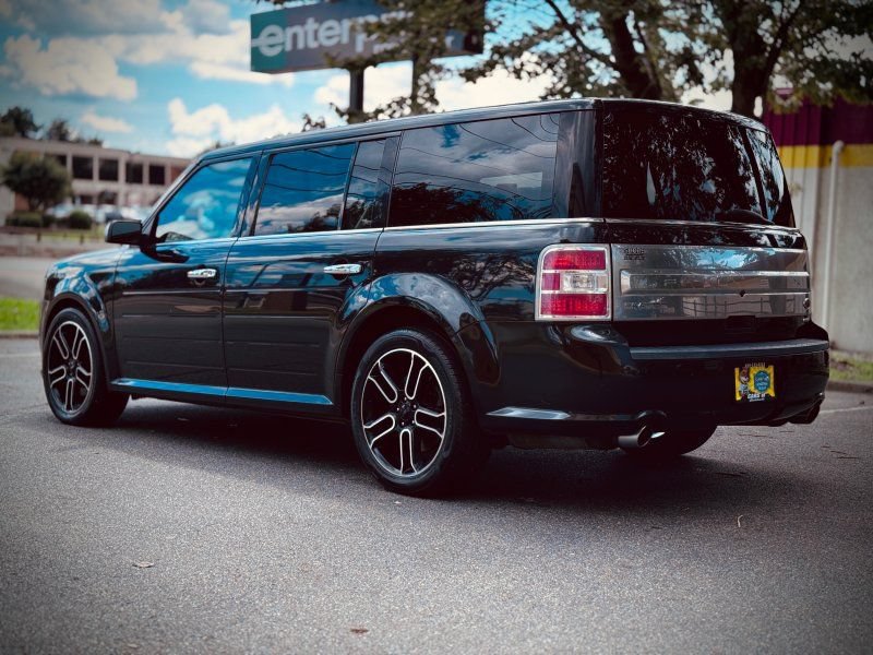 Used 2014 Ford Flex Limited w/ Equipment Group 303A AWD/4WD image 5