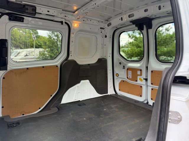 Used 2019 Ford Transit Connect XL image 21