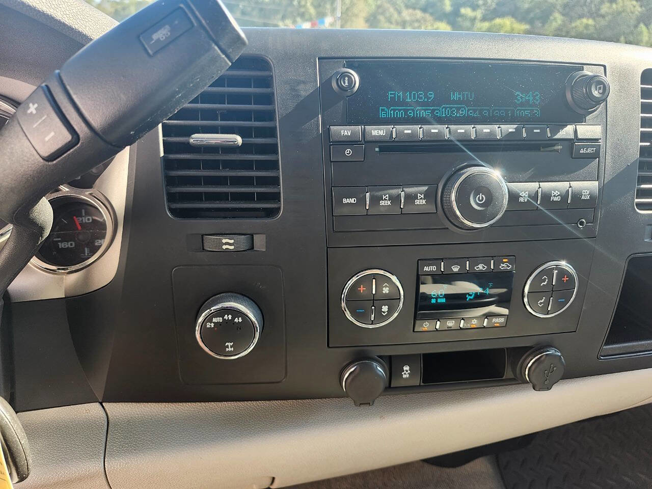 Used 2013 GMC Sierra 1500 SLE w/ Power Tech Package image 22