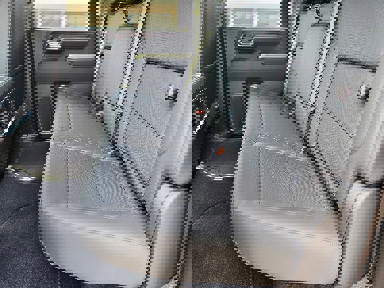 New 2026 GMC Sierra 2500 SLT w/ SLT Convenience Package image 24