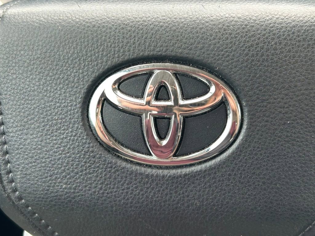 Used 2023 Toyota Tundra Limited w/ Power Package image 41