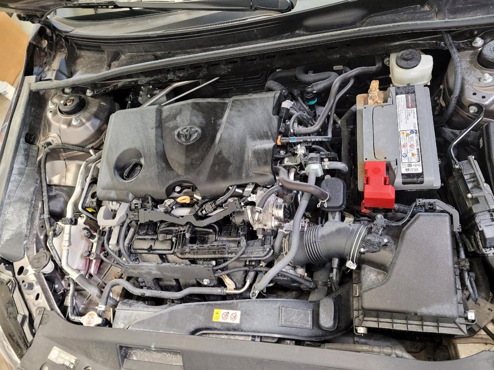 Used 2022 Toyota Camry LE image 30