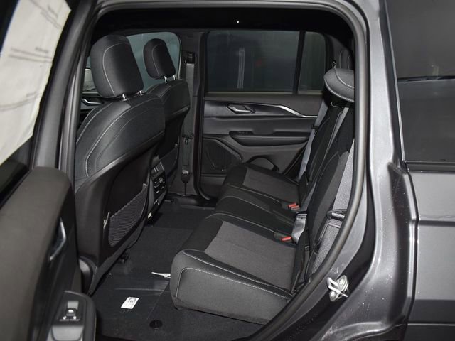 New 2026 Jeep Grand Cherokee Laredo X AWD/4WD image 30