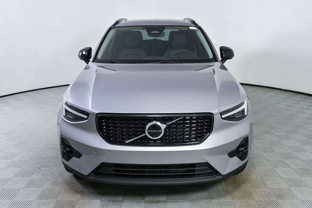 New 2026 Volvo XC40 B5 Plus w/ Protection Package Premier AWD/4WD image 34