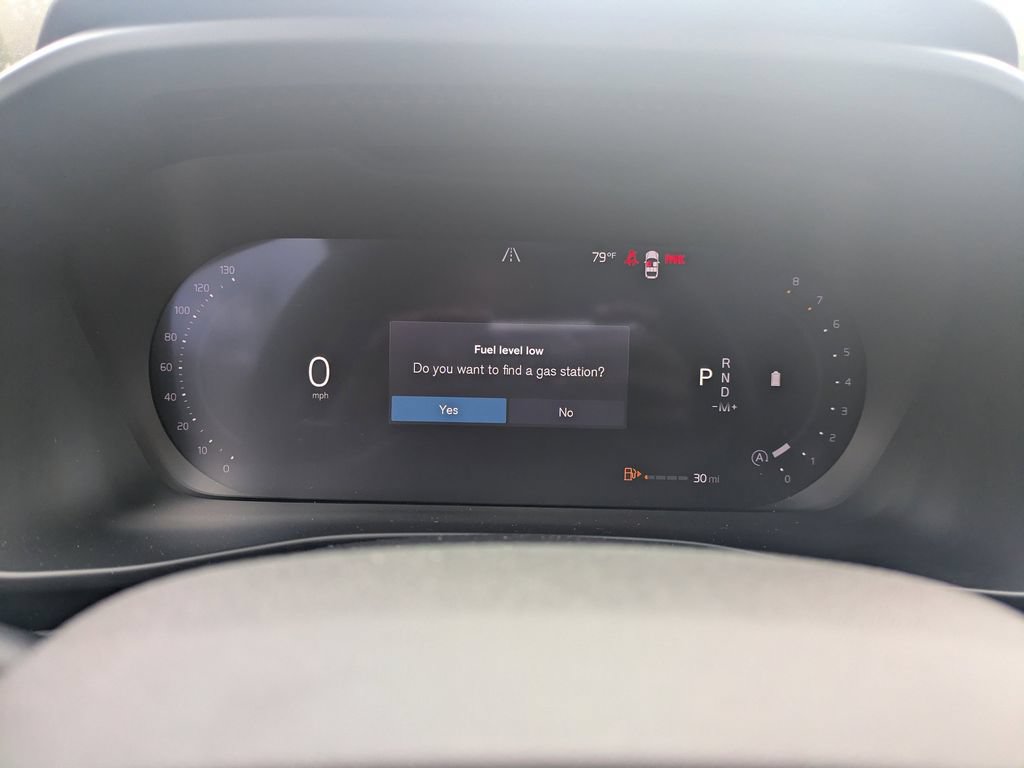 Certified 2026 Volvo XC40 B5 Core AWD/4WD image 29
