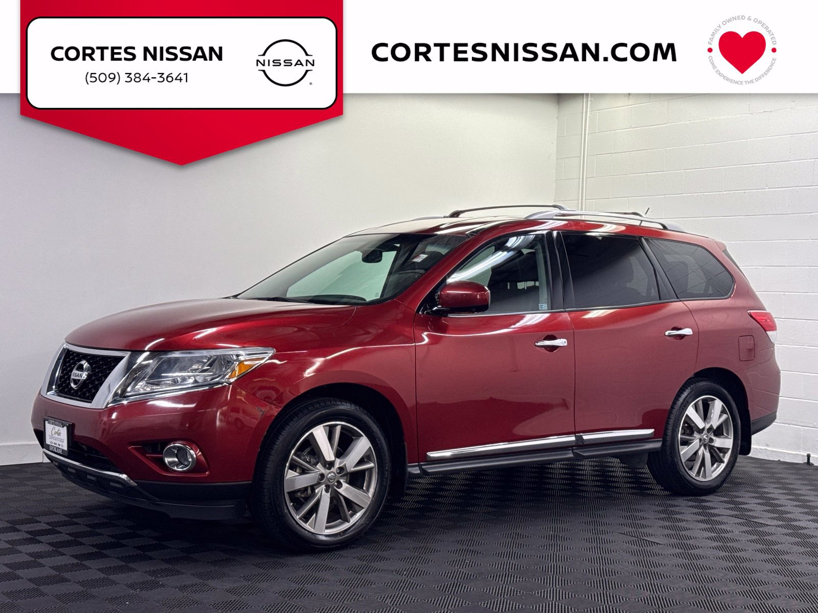 Used 2014 Nissan Pathfinder Platinum w/ Cargo Package
