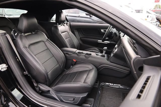 Used 2021 Ford Mustang GT Premium w/ Equipment Group 401A RWD image 27