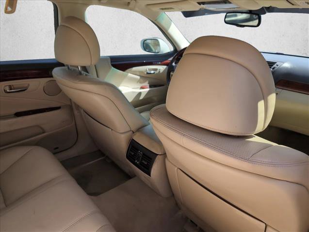 Used 2011 Lexus LS 460 w/ Luxury Value Edition image 20