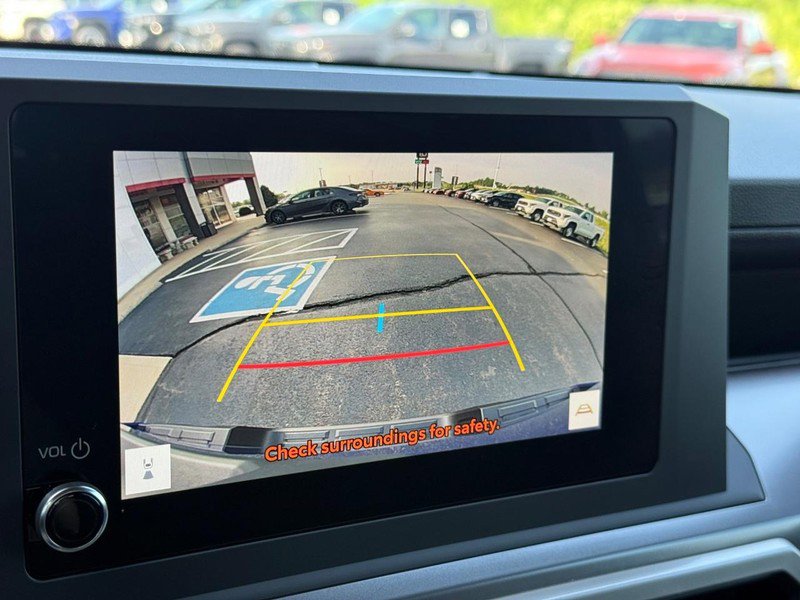 Used 2025 Toyota Tacoma SR5 image 21