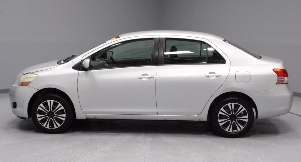 Used 2010 Toyota Yaris Sedan w/ PWR Pkg w/Steel Wheels FWD image 5