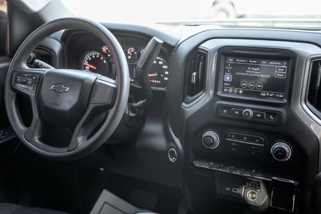 Used 2022 Chevrolet Silverado 1500 Custom image 15
