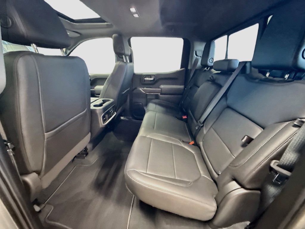 Used 2021 GMC Sierra 1500 SLT w/ SLT Convenience Package AWD/4WD image 26