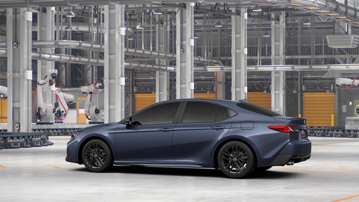 New 2026 Toyota Camry Hybrid FWD image 5