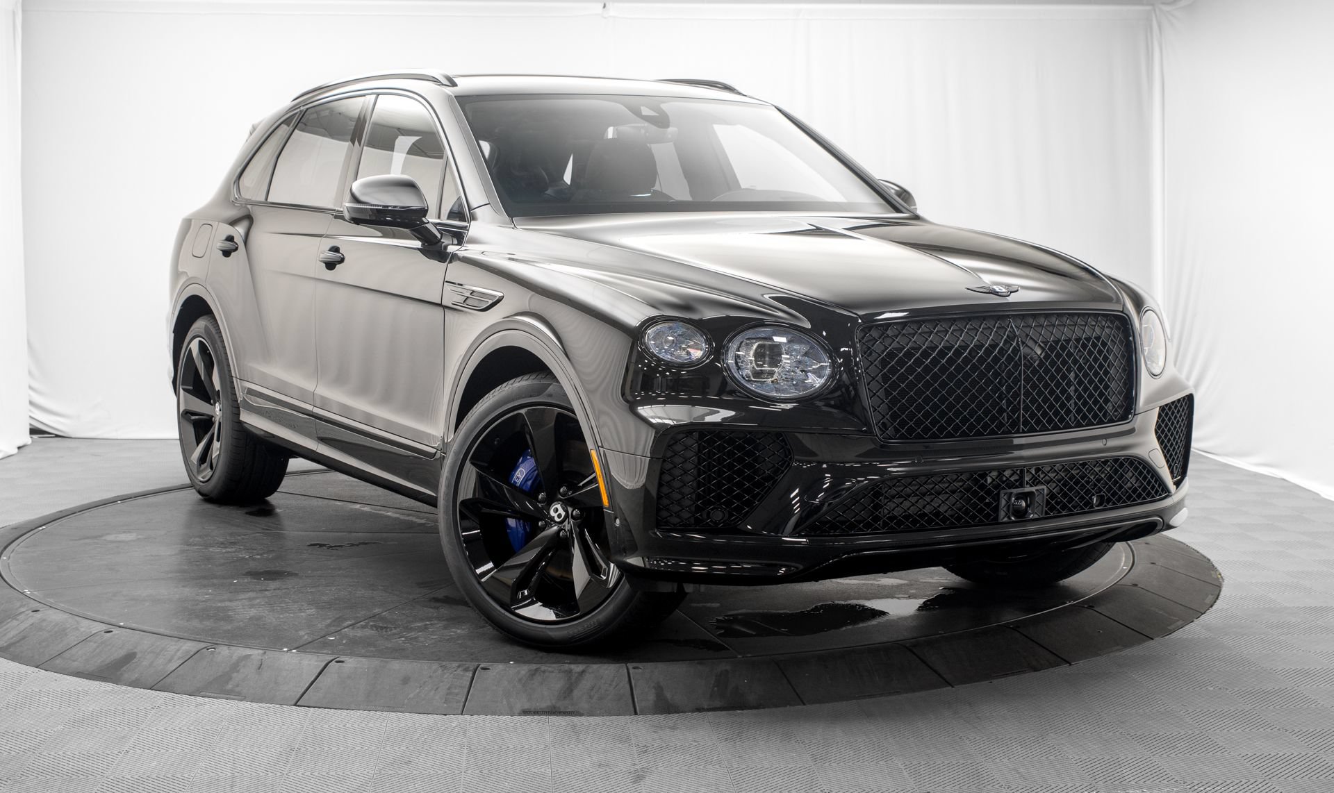 New 2026 Bentley Bentayga AWD/4WD 360° Tour