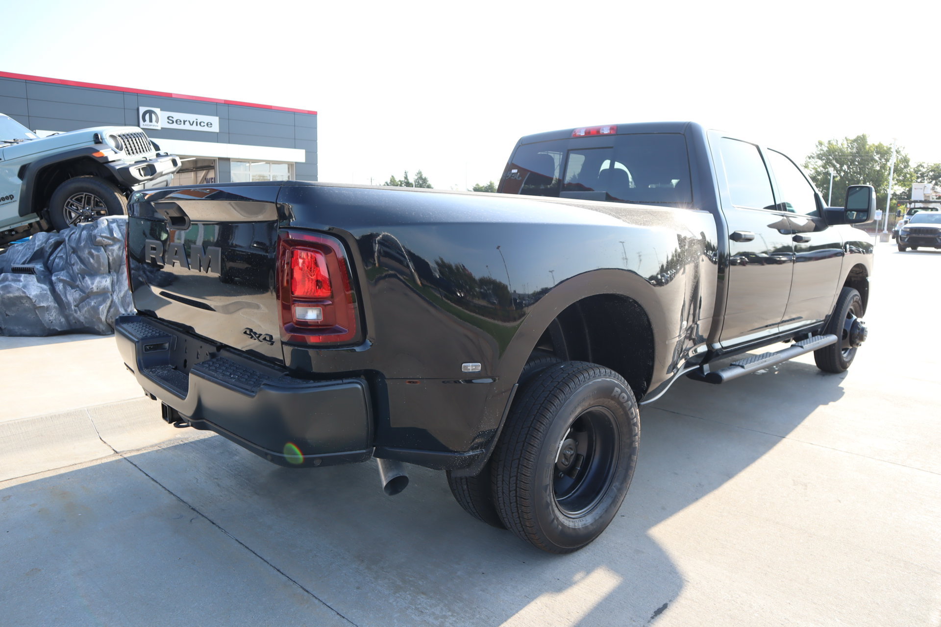 New 2026 RAM 3500 Tradesman AWD/4WD image 21