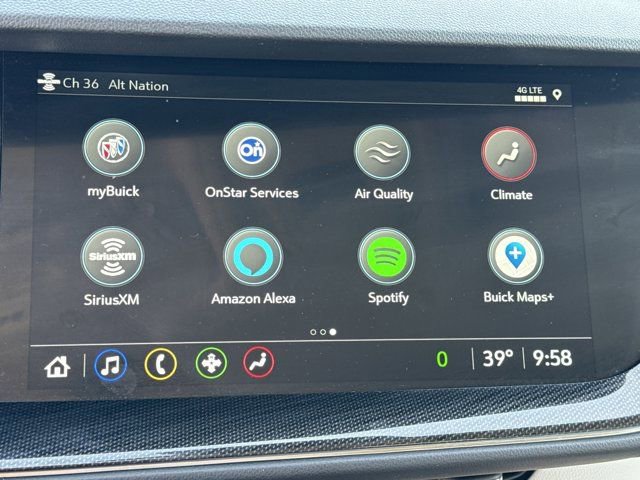 Used 2022 Buick Envision Essence w/ Safety Package image 25