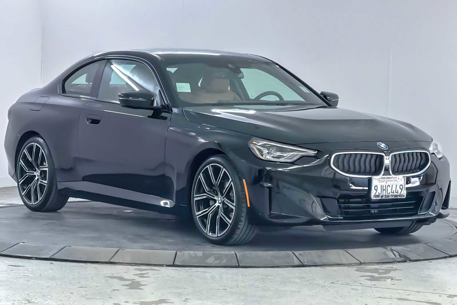 Used 2023 BMW 230i Coupe w/ Premium Package image 9