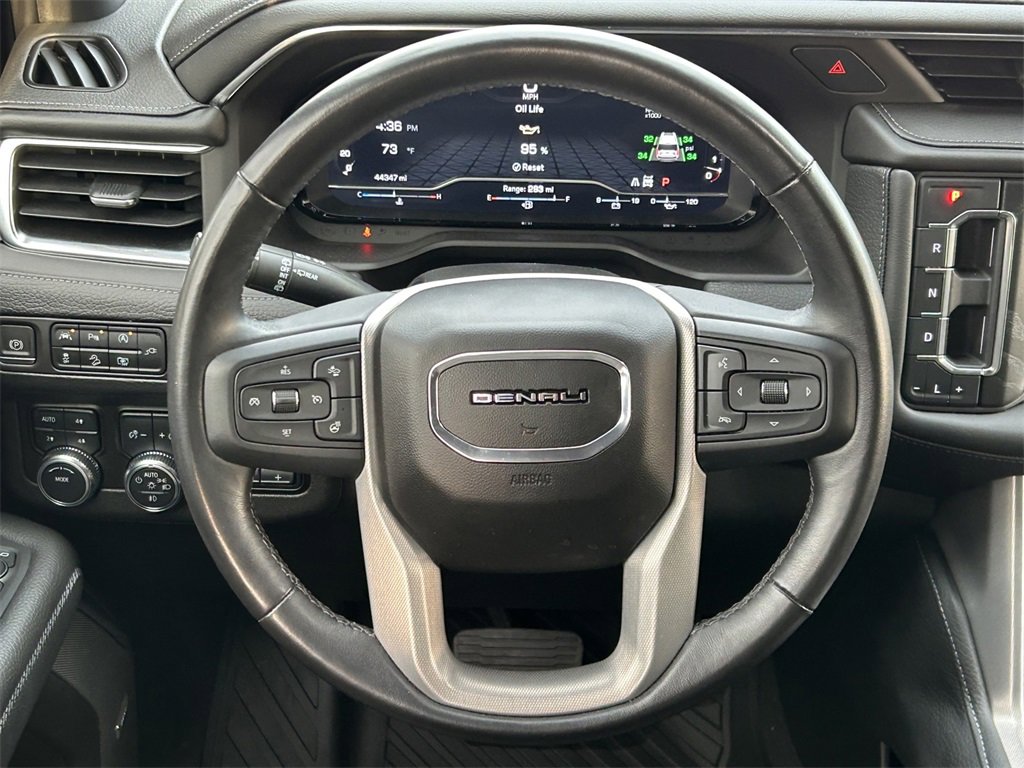 Used 2022 GMC Yukon Denali image 48