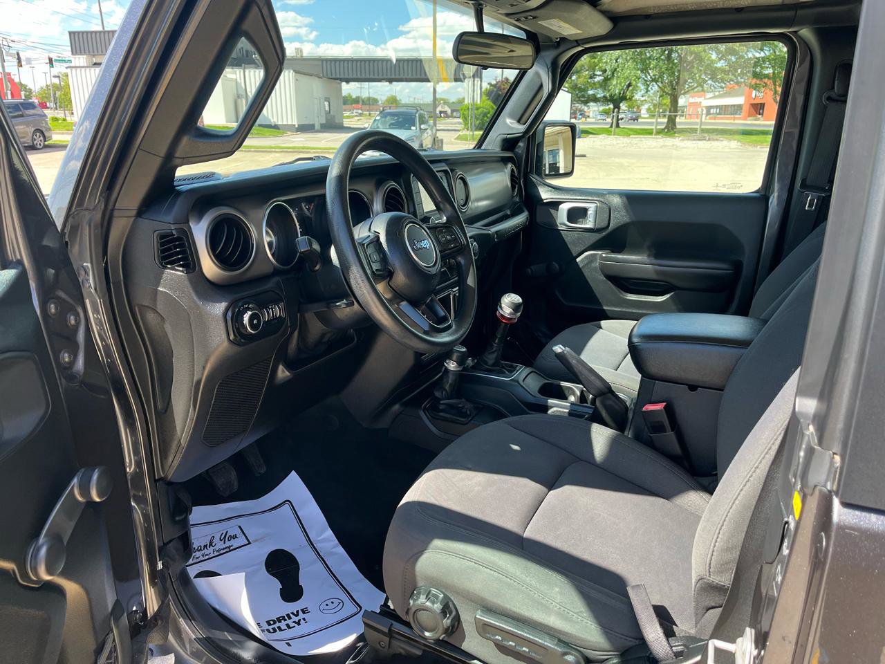 Used 2020 Jeep Wrangler Sport AWD/4WD image 7