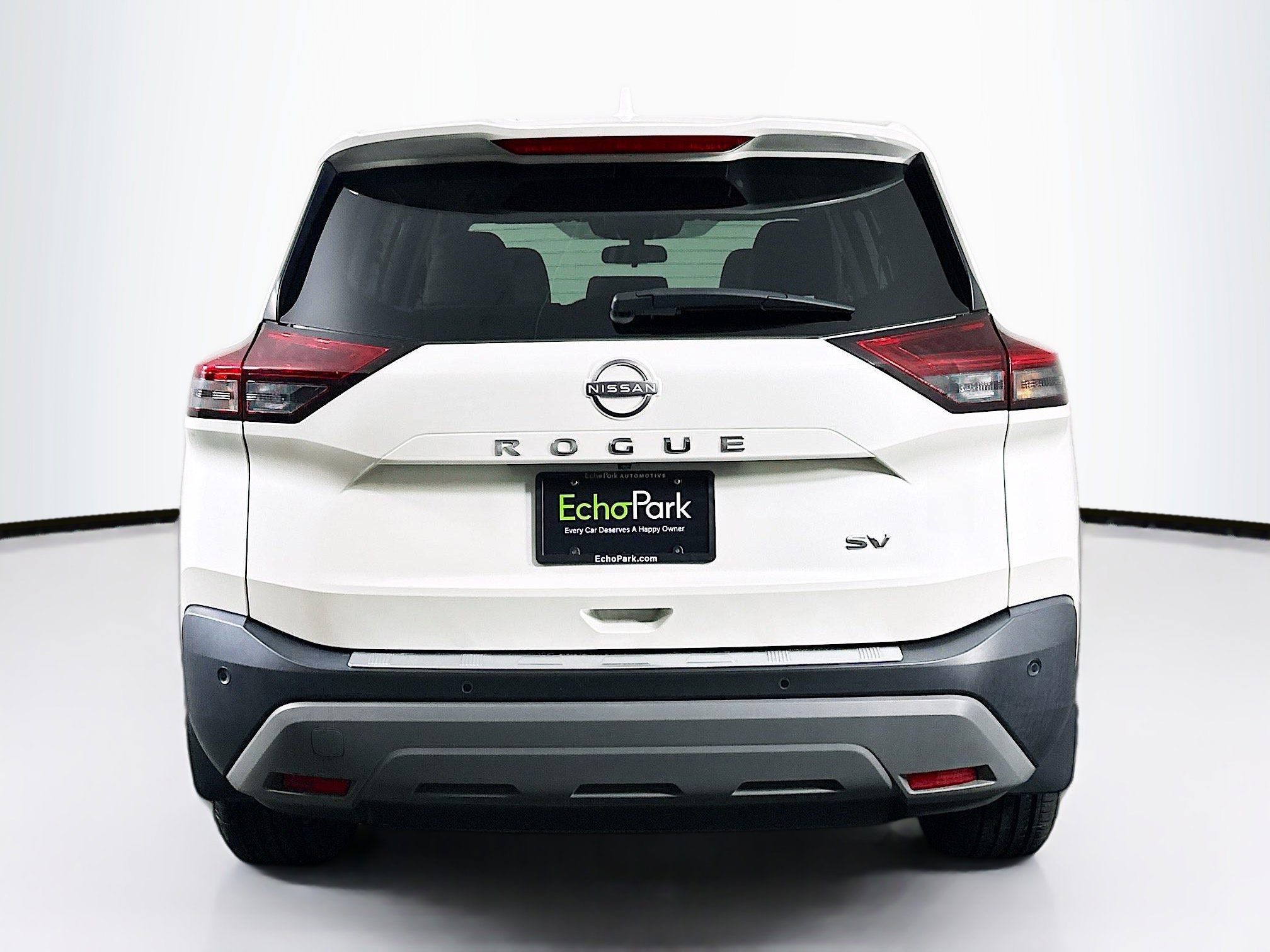 Used 2023 Nissan Rogue SV image 7