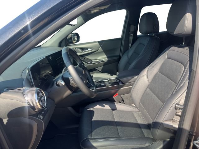 Used 2025 Chevrolet Equinox LT w/ Convenience Package II image 9