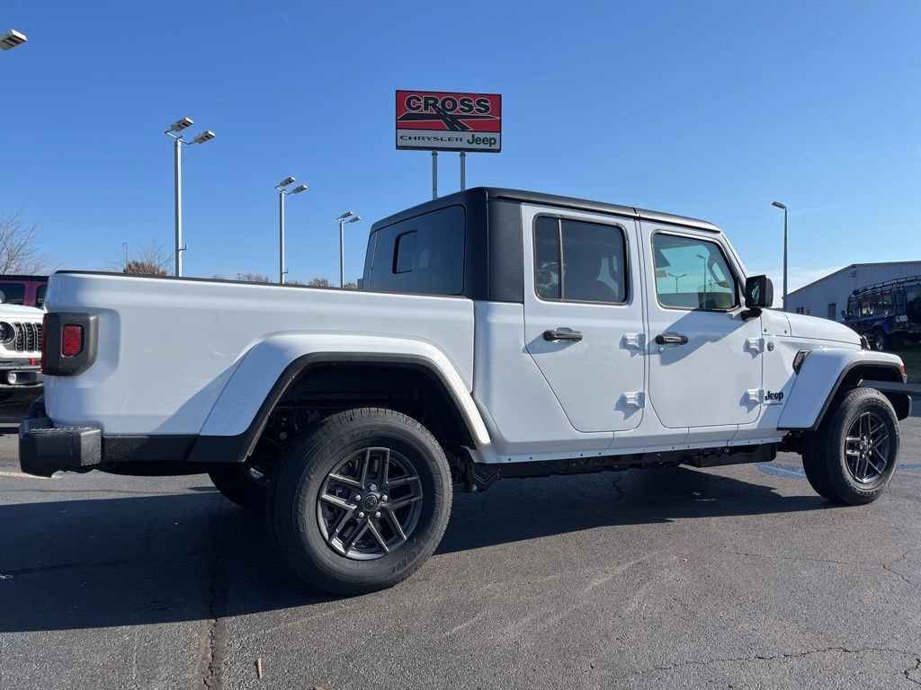 New 2026 Jeep Gladiator Sport AWD/4WD image 47