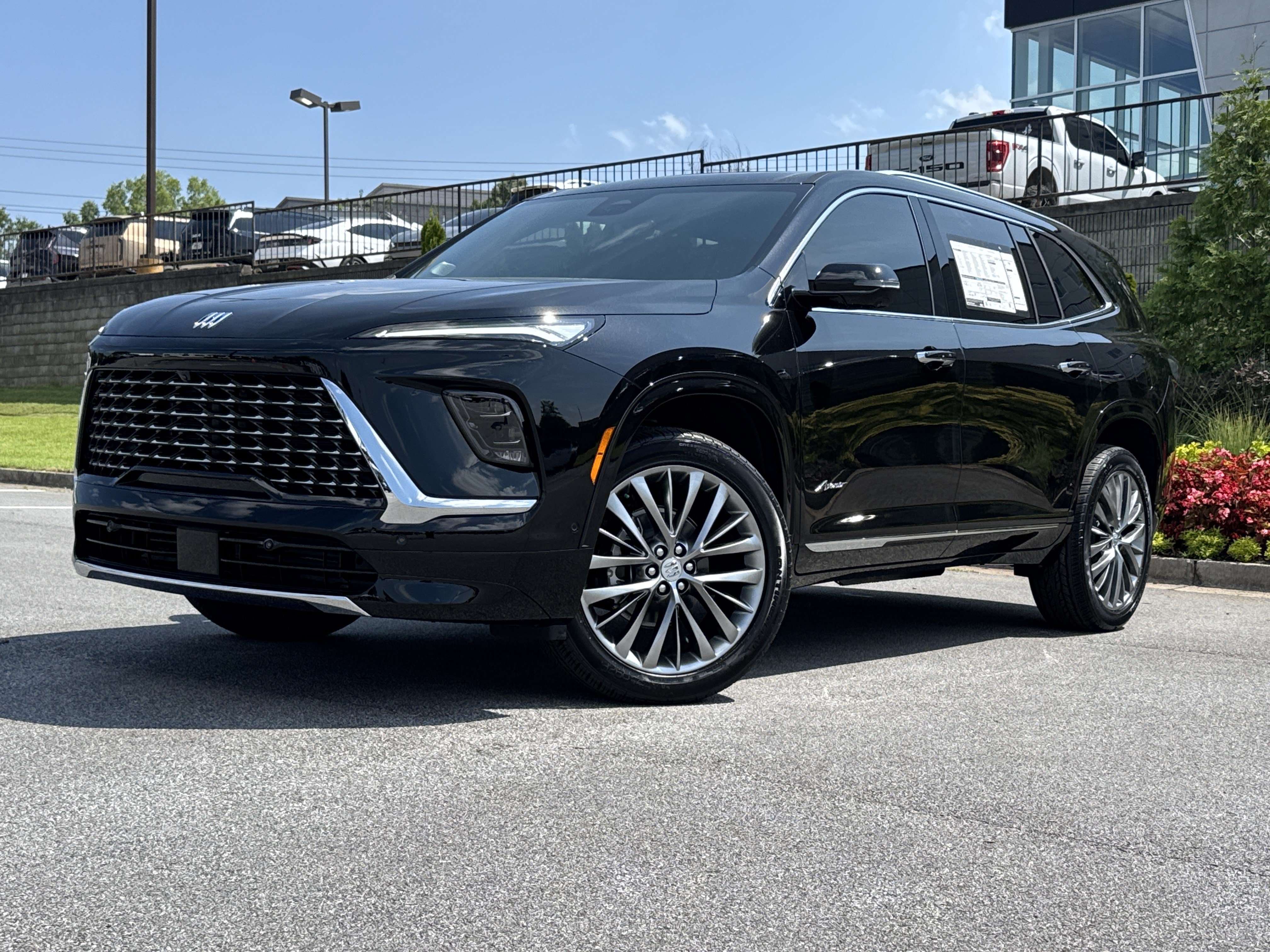 New 2026 Buick Enclave Avenir w/ Super Cruise Package FWD image 5