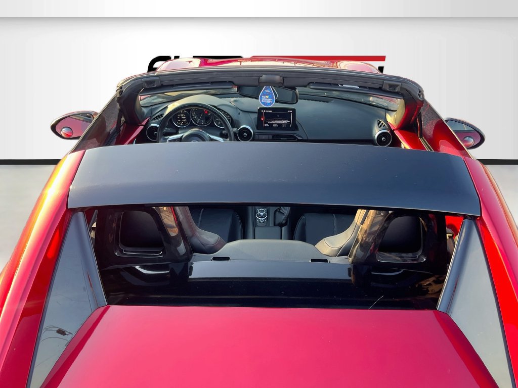 Used 2022 MAZDA MX-5 Miata RF Grand Touring RWD image 32